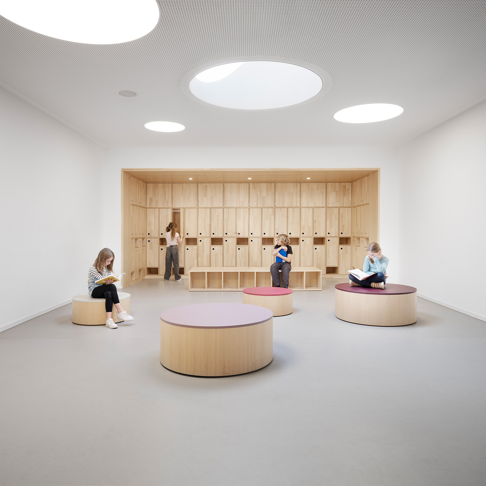 Grundschule "Am Annatal" Strausberg mit Hort und Sporthalle